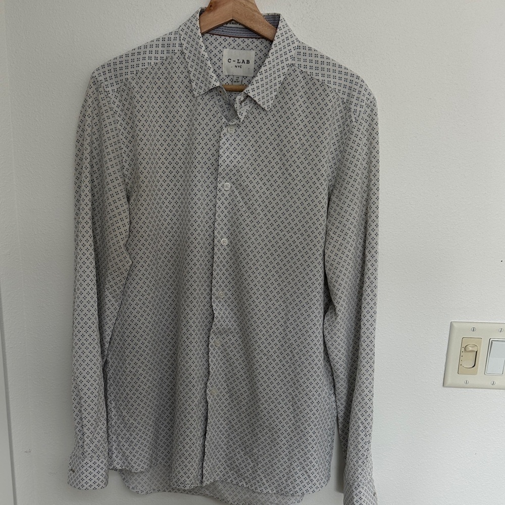 C-Lab NYC Gray Patterned Men's Button Down Shirt sz 16. 34/35. Large slim fit